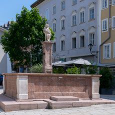 Fountain on Kornsteinplatz