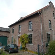 Kerkplein 10, Geulle