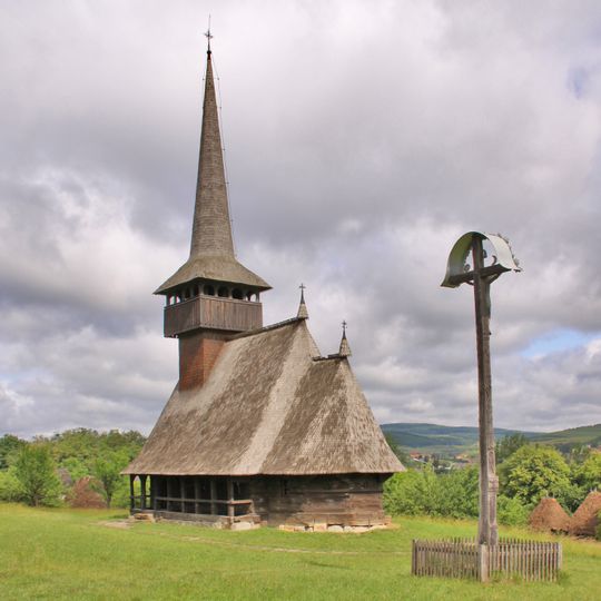 Iglesia de madera en Cizer