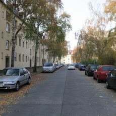 Wohnsiedlung am Germersheimer Platz Germersheimer Platz 1-10D, Falkenseer Chaussee 267-269, Germersheimer Weg 30-31B, 32 -64, 65-66, 67-69, 70-76, 78, Merziger Straße 3-7, Zweibrücker Straße 17/23, 25-42, 44, 46