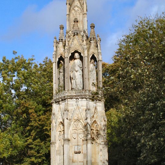 Eleanor Cross, Hardingstone