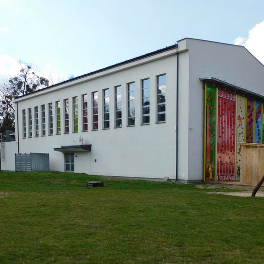 Budynek szkoły cyrkowej