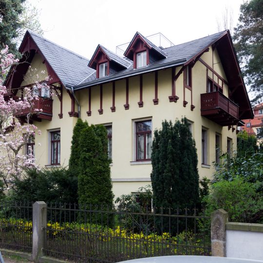 Behrischstraße 19