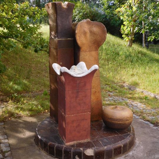 Group of ceramic sculptures in Háje