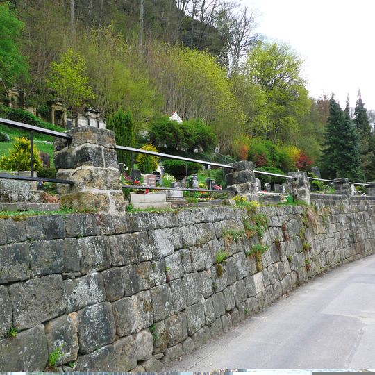 Einzeldenkmale der Sachgesamtheit Friedhof Stadt Wehlen Pirnaer Straße 140