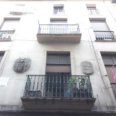 Nagusia 32 etxebizitza-eraikina