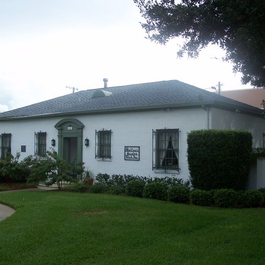 Old Belleair Town Hall