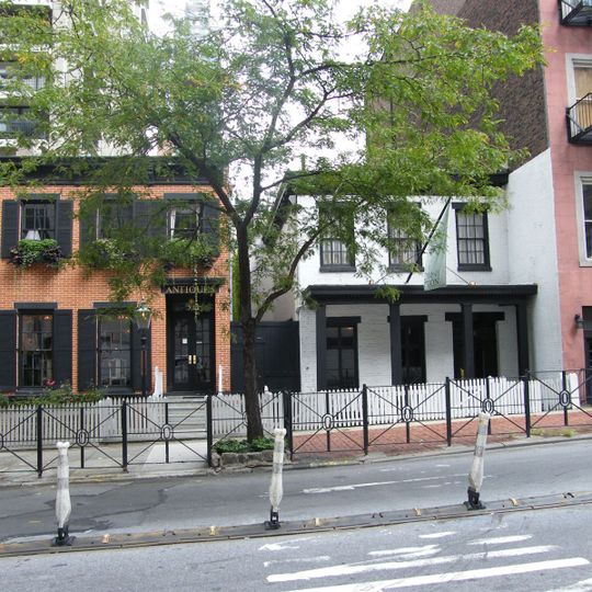 Casas del 311 y 313 de la Calle 58