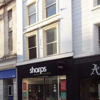 31, Commercial Street