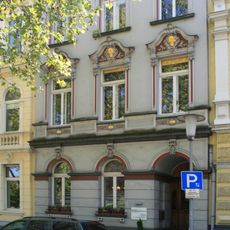 Hohenzollernstraße 58