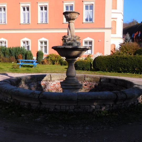 Fountain at Rudník chateau