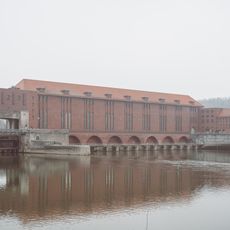 Kachlet power station weir