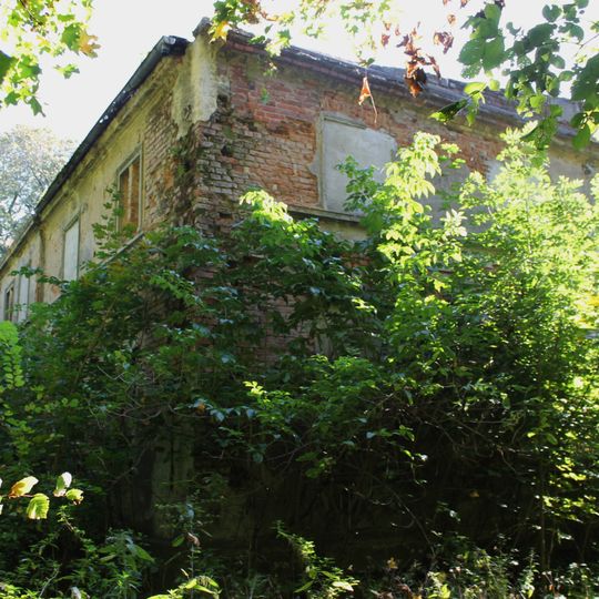 Zespół dworski w Będzitowie