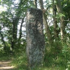 Menhir du mont Ganelon
