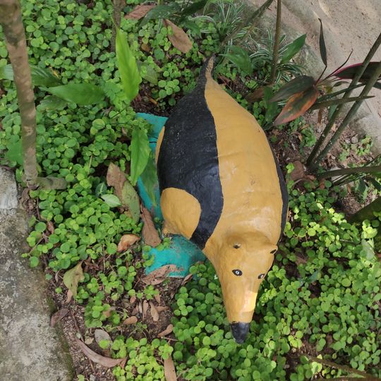 Escultura Naif - O Tamandua