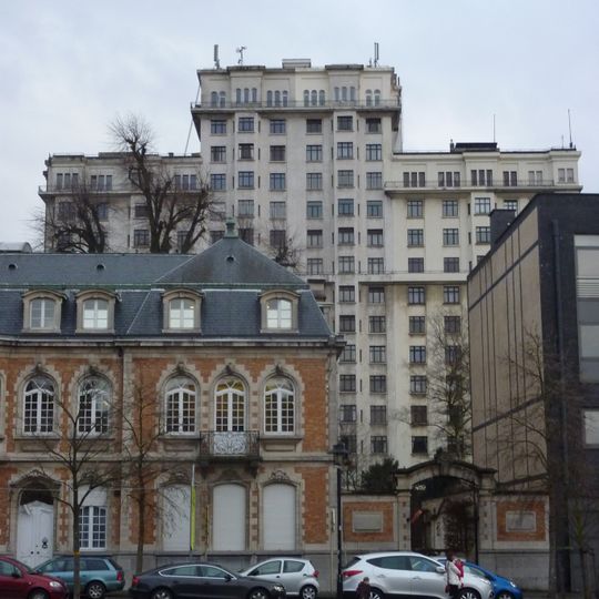 Les Pavillons français