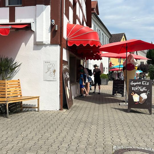 Kibele Eis & Julia Espresso Kaffee