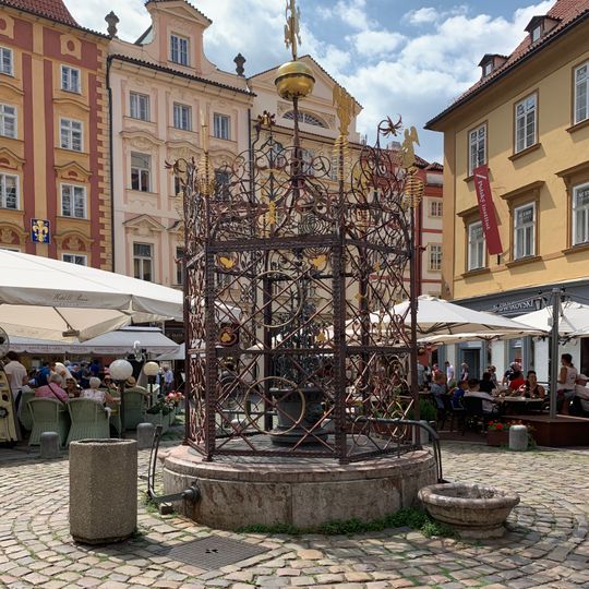 Brunnen auf dem kleinen Ring in Prag
