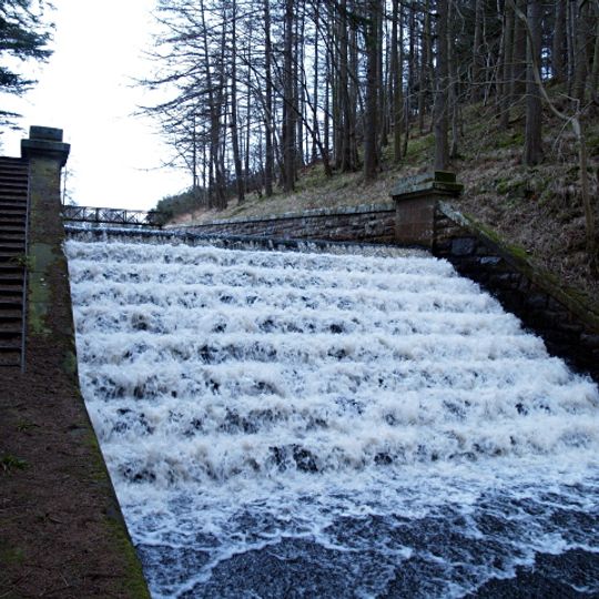Edgelaw Reservoir, Spillway