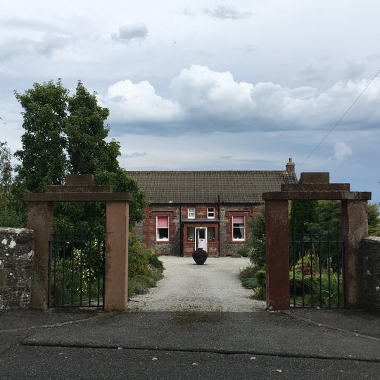 Gate Piers And Walls, Dunmore With Gates, Harbour Road, Wigtown