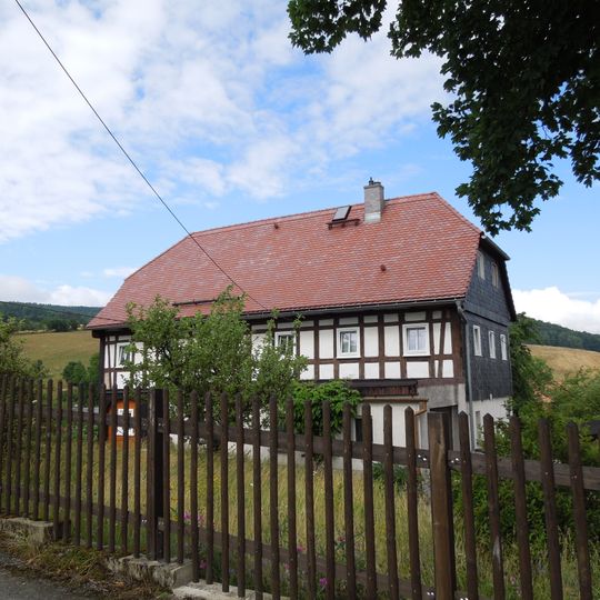Am Hauserberg 1