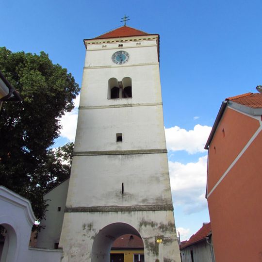 Městská věž v Rouchovanech