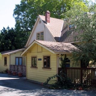 Leib Carriage House