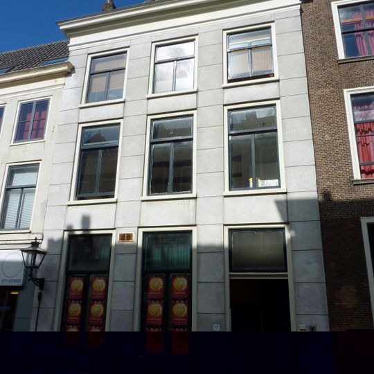 Hogewoerd 106, Leiden