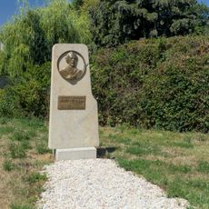 Pomník Josefa Nesvadby-Hamáčka ve Vyskeři