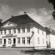 Apoteket mynten (apoteket på vestsiden)