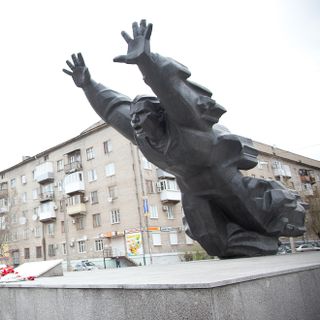 Monument to Mikhail Panikakha in Volgograd