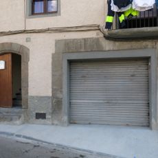 Baixos al Raval de Barcelona, 25