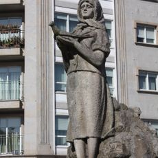 Monument à la femme de l'émigrant