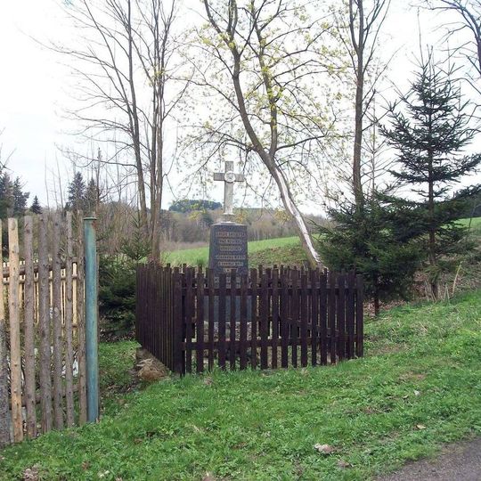 Kříž jižně od Vranovic