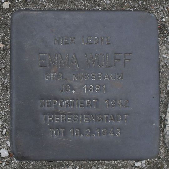 Stolperstein en memoria de Emma Wolff