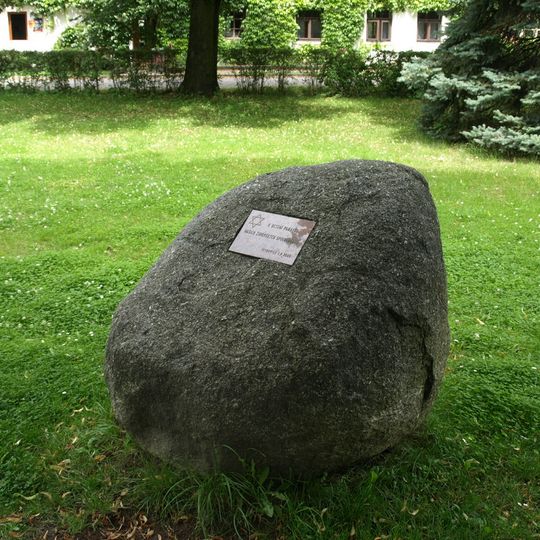 Pomník židovským obětem 2. světové války v Petrovicích