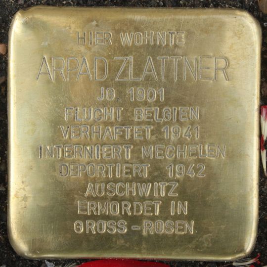 Stolperstein en memoria de Arpad Zlattner