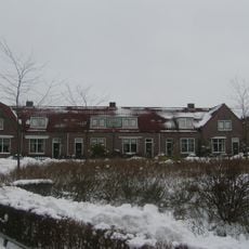 Beter Wonen, acht arbeiderswoningen