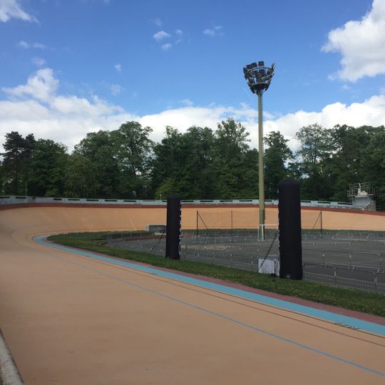 Vélodrome Georges-Préveral