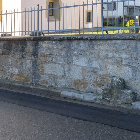 Friedhofsmauer St. Georg