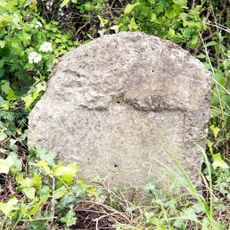 Milestone, N of Wychavon Way & Flyford Flavell