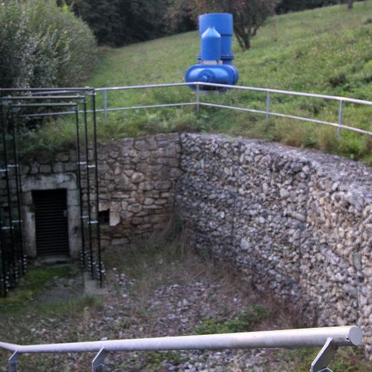 Tunnel d'approvisionnement en eau