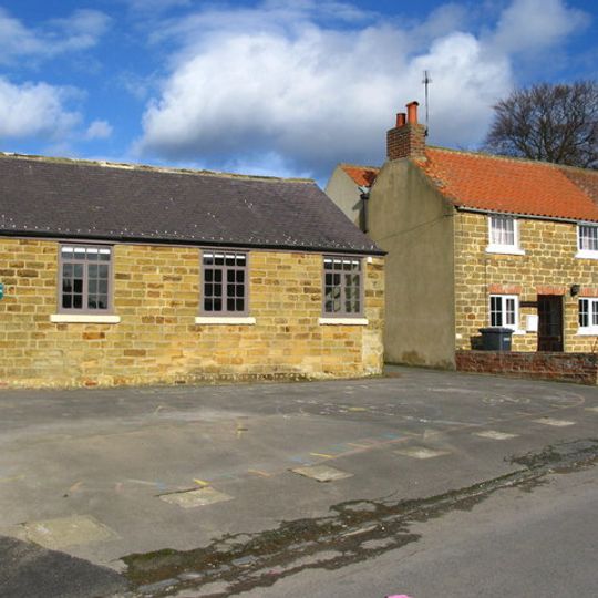 Sutton-under-Whitestonecliffe