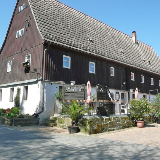 Wohnstallhaus eines Bauernhofes Pirnaer Straße 3