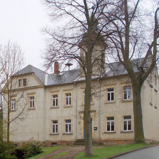 Schule Dorfstraße 51