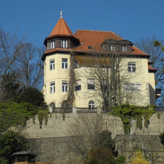 Villa Bernhardt