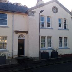 18-19 Earl Haig Gardens, Trinity, Edinburgh