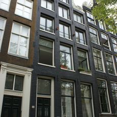 De Groote Keijser, pand met halsgevel