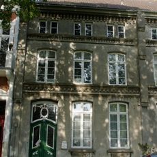 Wohnhaus mit Haustür