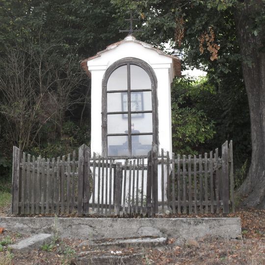 Výklenková kaplička v Kotouni